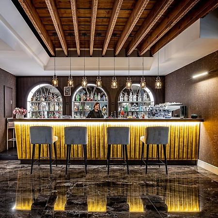 Hotel Bretagna Heritage - Alfieri Collezione فلورنس المظهر الخارجي الصورة
